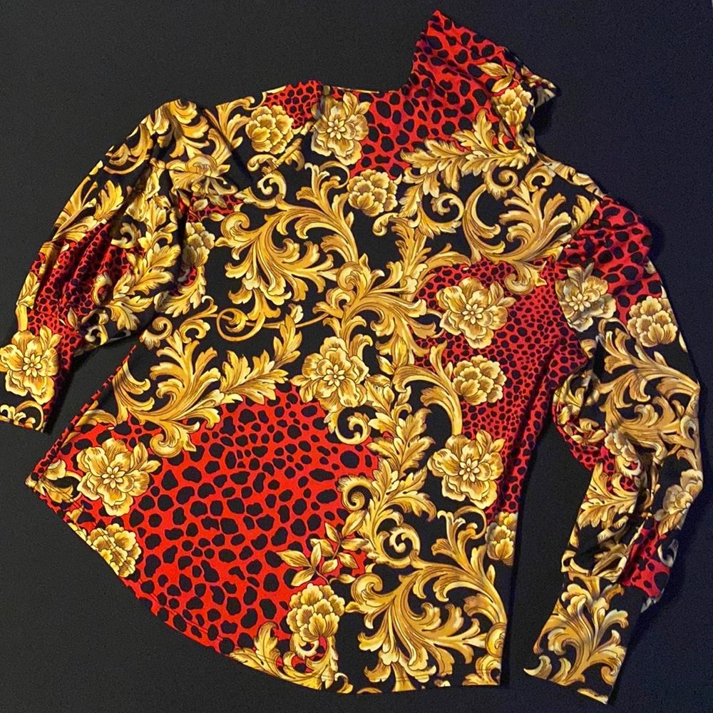 Womens NY&C turtleneck style blouse with long sleeves